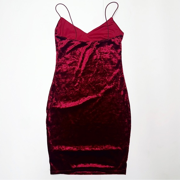 Red maroon velvet mini dress fashion nova spaghetti strap club wear Size Medium - Picture 2 of 7